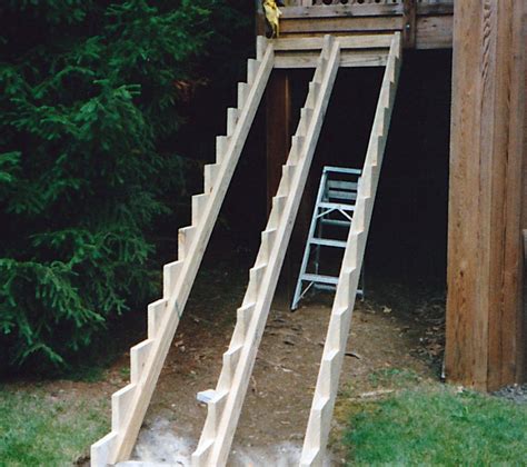 If you are planning on resting the stringer on the ground, make sure the wood has.60 ret level. 13 Step Deck Stair Stringer | TcWorks.Org