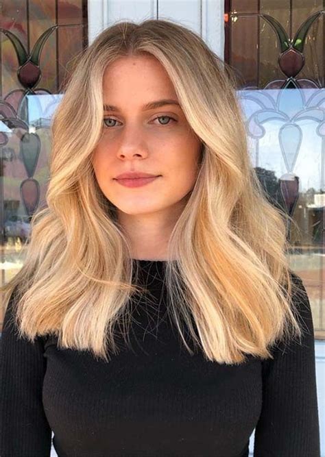 Fringe hairstyles 2020 are considered an important new trend. 30+ Awesome Hair Styles for Women in 2020 | Hairstyles and ...