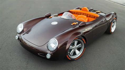 Center-Seat Porsche 550 Spyder Has Gorgeous Gold-Plated Engine