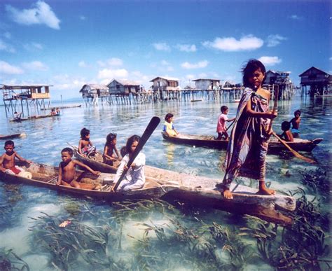 They Swim Like Fish The Badjao Sea Gypsies Bajau People Sea