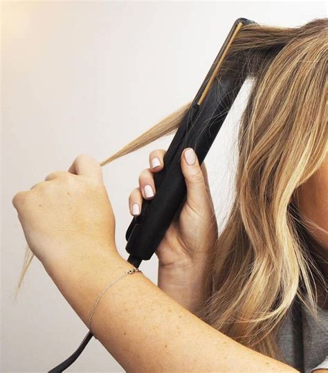 How To Curl Using Hair Straightener Amelia