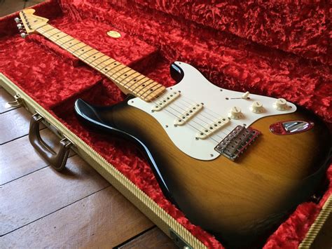 Photo Fender American Vintage 57 Stratocaster Fender American