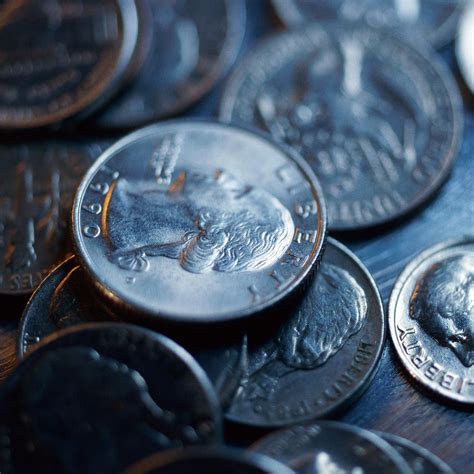 These are the top 10 cryptocurrencies that are most worthy of investment in 2021. The 5 Worst Coin Investments You Can Make