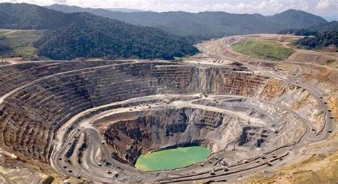 Este país centroamericano registra una frecuente. Alerta sobre reactivación de minería en Costa Rica - Radio ...