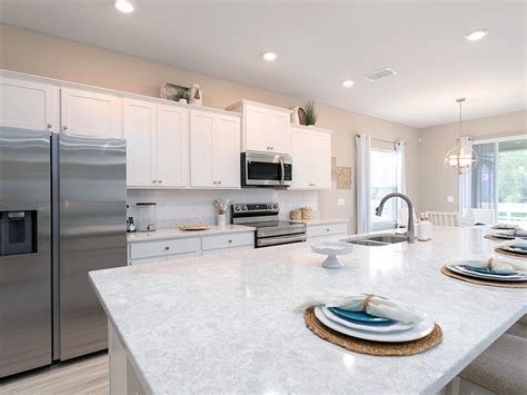 Learn About Granite And Quartz Countertops With Highland Homes