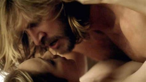 Laura Vandervoort Making Out In Hot Sex Scene From Bitten Series Scandal Planet