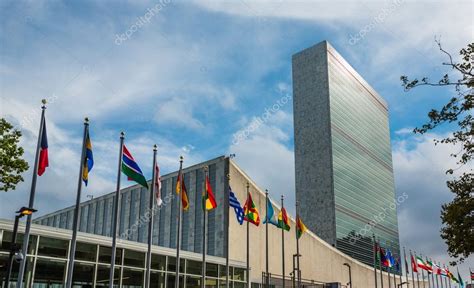 Edificio De Las Naciones Unidas En Nueva York 2024
