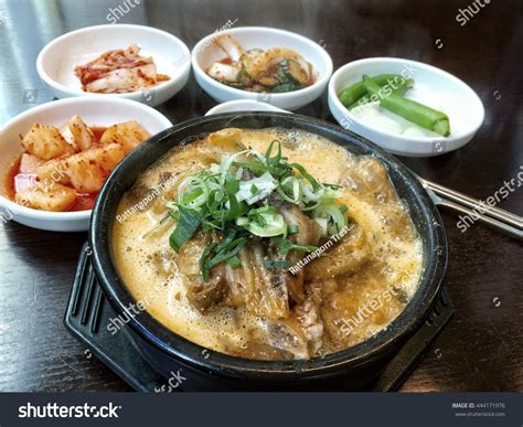 Gamjatang Korean Spicy Pork Bone Stew Stock Photo 444171976 Shutterstock