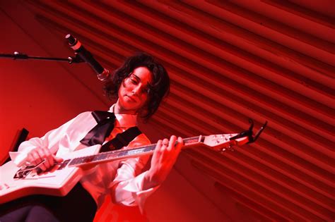 St Vincent’s New Album Is “all About Sex And Drugs And Sadness”