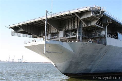 Uss Yorktown Cv 10 Photo Tour