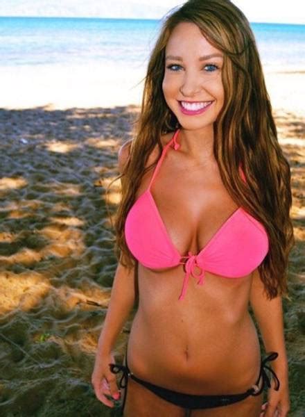 Beautiful Bikini Clad Girls Remind Us How Much Summer Will Be Missed Pics Izispicy