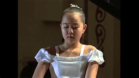 Young Pianist From North Korea Playing Bach Youtube