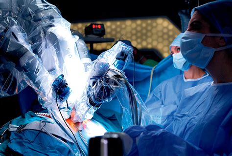 La cura del gorilla (2006). La medicina exprime la tecnología | Aniversario EL PAÍS