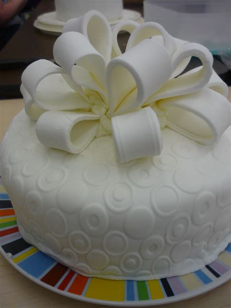 Fondant Bow Wedding Cakes Wedding Party Wedding Ideas Bow Cakes