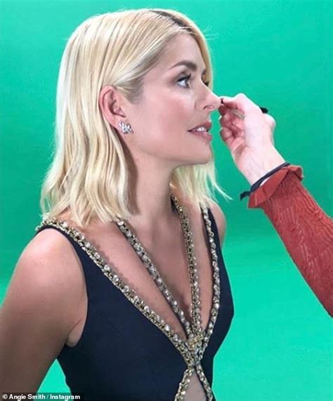 Before anyone says it i'm not doing a tip on saving money on razor blades, he joked. Holly Willoughby's make-up artist reveals exactly what she ...