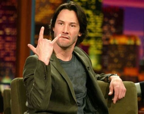 13 Vezes Em Que O Keanu Reeves Foi Gente Como A Gente Mega Curioso