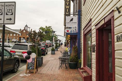 Newly opened vintage shop Lucy Loves gives Old Town Fairfax a hidden