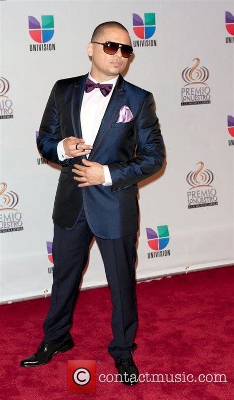 Elected in 2020, he assumed office on january 19, 2021. Larry Hernandez - Univision's Premio Lo Nuestro a La ...