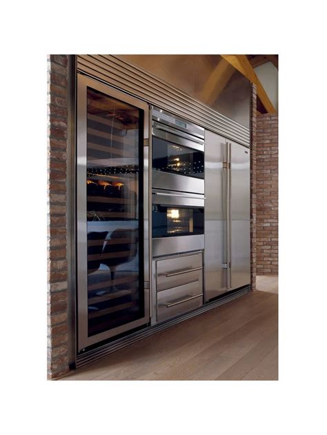 We're available for virtual meetings, calls and compliant site visits for all your kitchen needs. Sub-Zero ICBBI42S/S/TH Integrated Side by Side Fridge ...