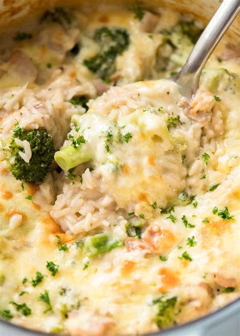 Fresh broccoli and chicken bake in a savory sauce topped with a crunchy, cheesy topping for a casserole they'll love. One Pot Chicken Broccoli Rice Casserole - The Cookbook Network