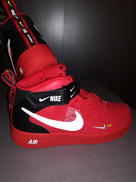 My First Drop Day Pickup Nike Air Force 1 07 Lv8 Mid Utility Red Rsneakers
