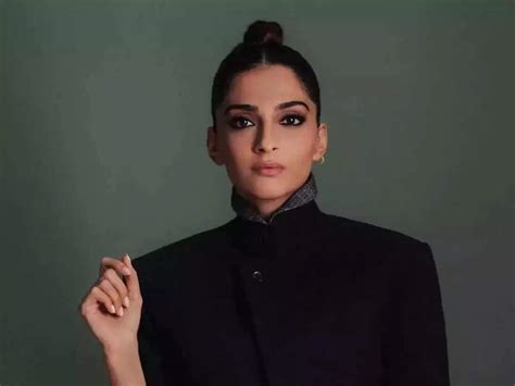 Sonam Kapoor Sells Her Bkc Flat For Rs 32 Crore See Her Most Expensive