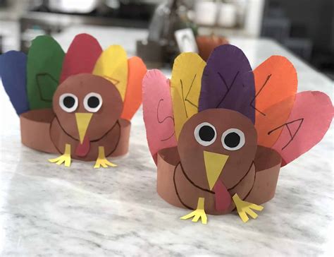 A Fun Thanksgiving Turkey Craft Kids Will Love Turkey Hats