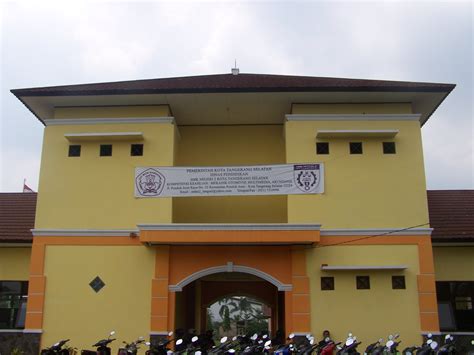 Dengan begitu akan bertambah lagi satu jurusan di sekolah ini jelasnya. Peta SMK