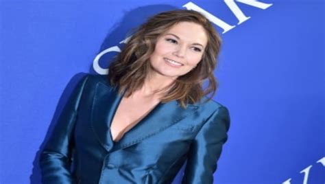 Diane Lane Roped In To Star In Pilot Of Fxs Sci Fi Series Based On Dc