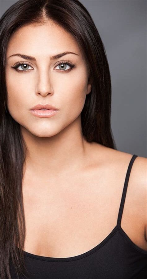 Pictures And Photos Of Cassie Scerbo Cassie Scerbo Brunette Woman Beautiful Face