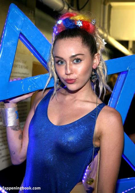 Miley Cyrus Mileycyrus Nude Onlyfans Leaks The Fappening Photo