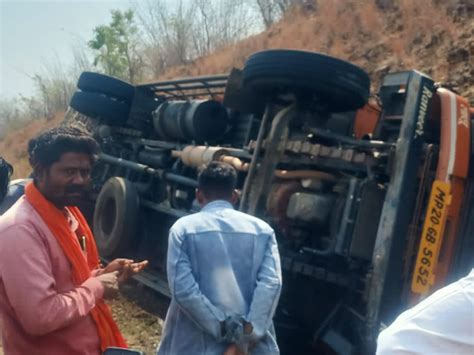 Uncontrolled High Speed Truck Overturned Driver Got Serious Injuries