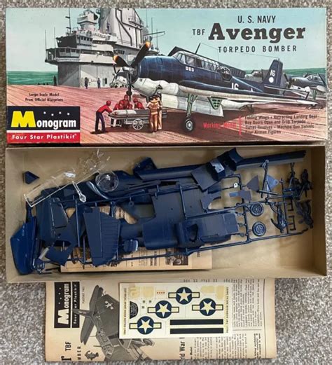 Monogram 148 Grumman Tbf Tbm Avenger Ww2 Torpedo Bomber Usn Vt Kit