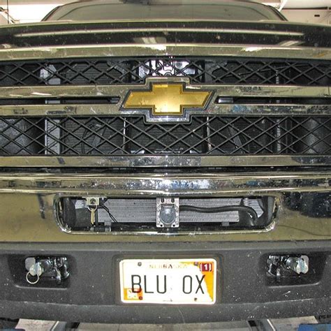 Blue Ox® Chevy Silverado 2014 Base Plate Kit With Removable