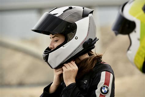 The previous warranty period of two years for bmw motorrad helmets will be extended to five years retroactively from 1 january 2020. Retroactive 5 Year Extended Warranty on these BMW Helmets • Total Motorcycle