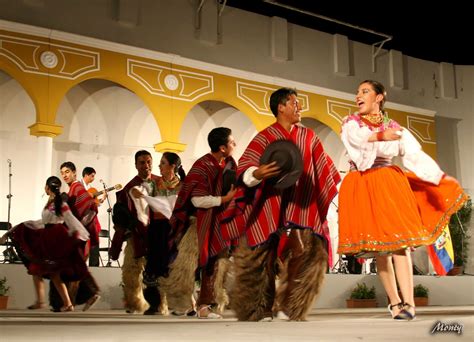 Bailes TÍpicos Del Ecuador Baile Típico De La Sierra Albazo
