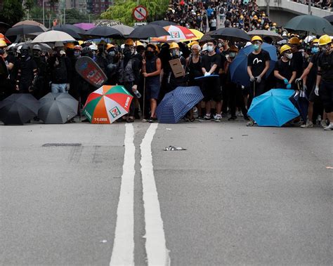 Police Fire Tear Gas Rubber Bullets At Hong Kong Protesters The Star