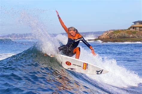 Surf Angel Ashley Held Santa Cruz Waves