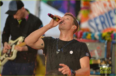 Chris Martin And Coldplay Perform On Today Show Watch Now Photo 3605617 Chris Martin