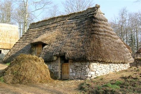 Fermes Du Moyen Age De Xaintrie Medieval Houses Historical