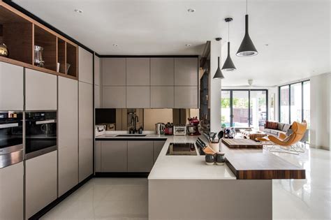Sep 04, 2019 · whether you're ready to completely revamp your kitchen or you're just in need of a little design inspiration for a subtle refresh, there are plenty of ways to update your culinary space. Top 15 Kitchen Backsplash Design Trends for 2020 - The ...
