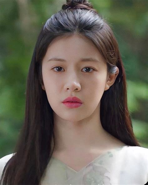 go yeon jung kim yoo jung korean actresses korean actors best kdrama cyber aesthetic