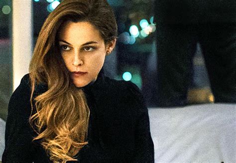 Watch The Girlfriend Experience Review Riley Keough Makes Starz Shine