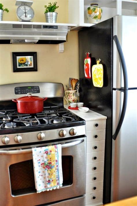 However, before i pull it all apart to paint it, i need to fill the gap between the face frame and the wall. 10 Projects & Products to Fill Awkward Appliance Gaps ...