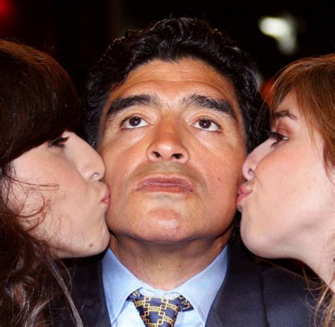 Encontrá ahí todo lo que estás buscando sobre tus jugadores favoritos del manchester city. In Dubai gefeuert: Als Trainer bleibt Maradona eine kleine ...