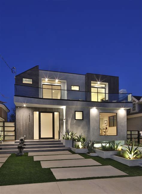 Contemporary Architectural Minimalist Luxury Home Exterior House