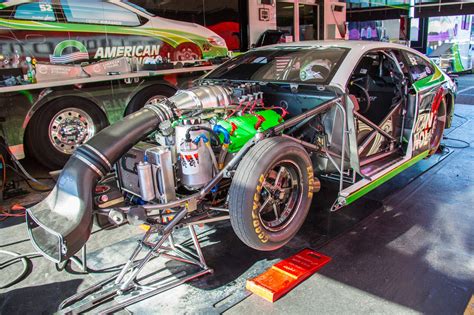 Guilty Pleasure Gallery Pit Shots Flat Hoods And New Colors Of Nhra