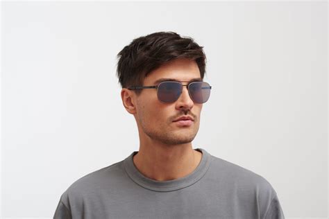 20 Best Sunglasses Brands For Men [2022 Guide] Boss Hunting