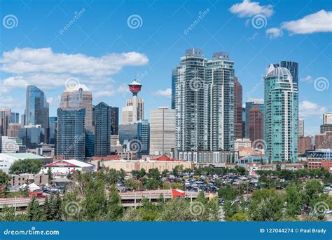Calgary Alberta City Skyline Editorial Stock Image Image Of Modern