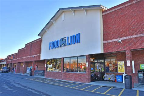 Fast friendly service with great employees and prices. Food Lion shopping centers sold again | WilmingtonBiz